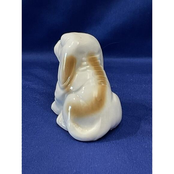 Vintage Pair of Porcelain Tan and White Hound Dog Figurine - Picture 8 of 11